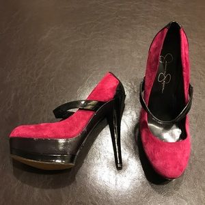 Suede and shiny leather platform heel